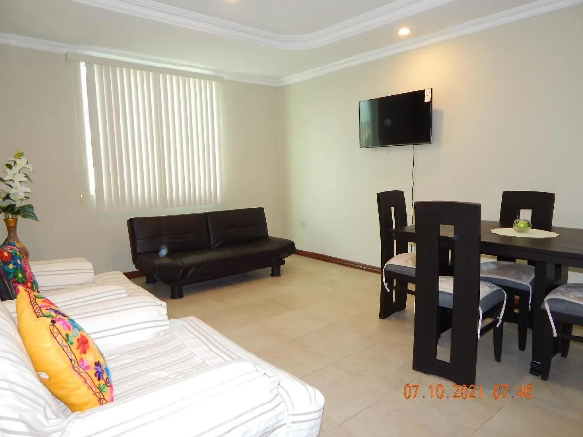 Suite Doral ¡¡Cerca Del Aeropuerto!! Guayaquil 0*,  Ecuador